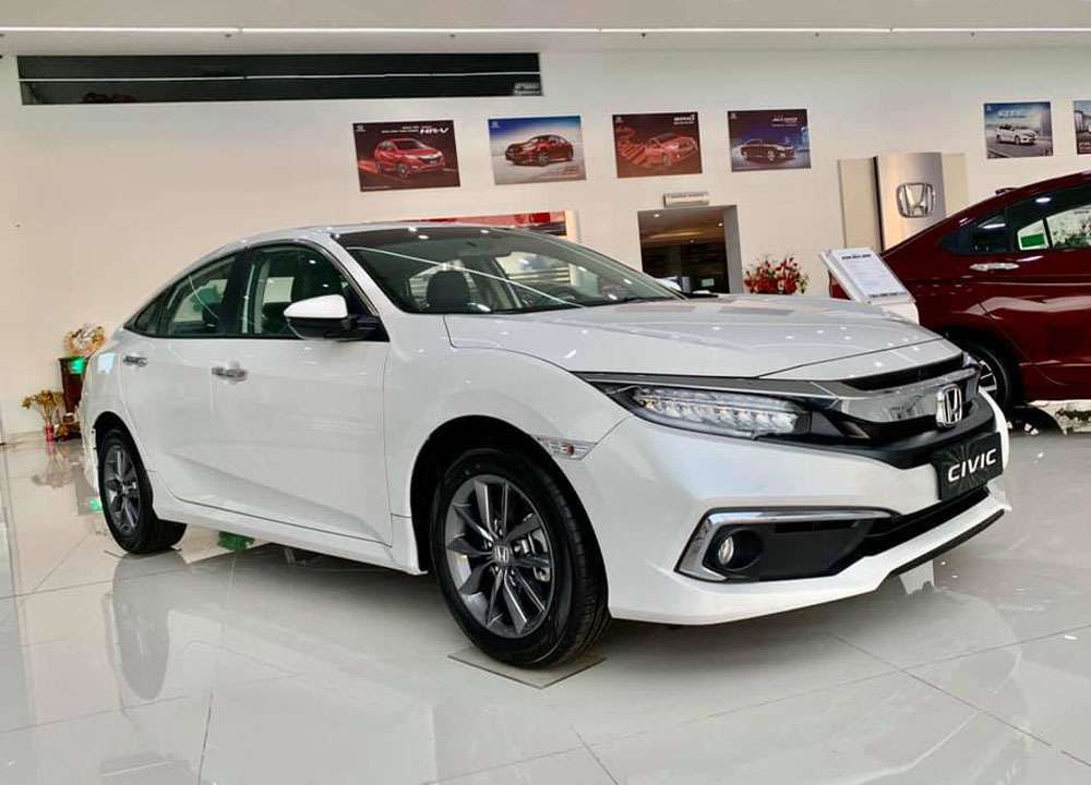 honda civic tại đại lý ô tô honda
